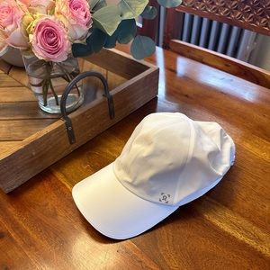 Unisex lululemon hat in white - one size